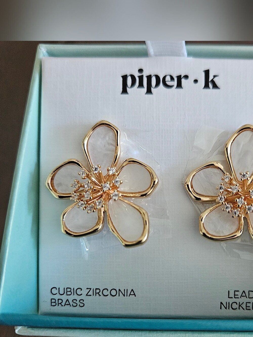 Piper K- Gold-Trim White Floral Statement Earrings